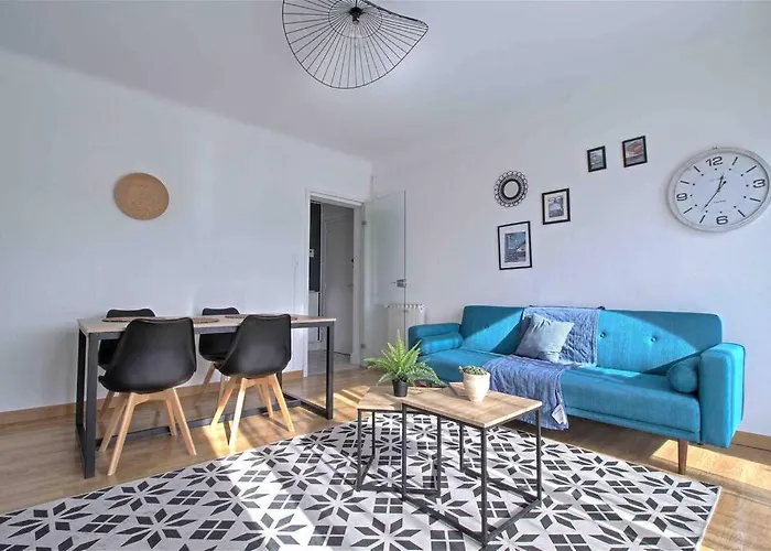 Adelitas House * Agen